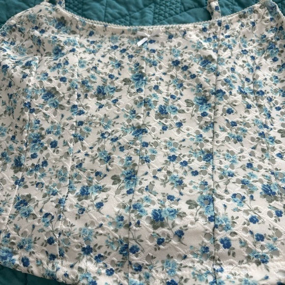 Altar’d State Floral Eyelet Corset Top - Picture 2 of 4